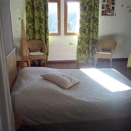 بيت ضيافة La Fougeraie Dourbies